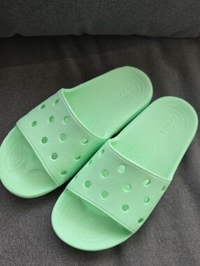 CROCS Mint Green Slide Sandals